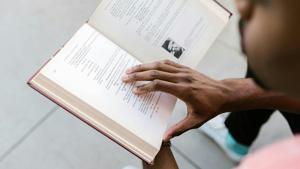 IL dyslexia screening takes effect Jan. 1, drawing reading instruction debate