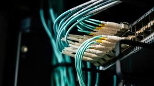 Illinois bill draws land-rights pushback; $1B in federal broadband grants at stake