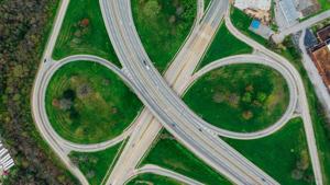 Illinois roads, bridges lag behind rest of the nation