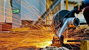 Everyday Economics: The Fed faces a slowing economy and a new inflation shock