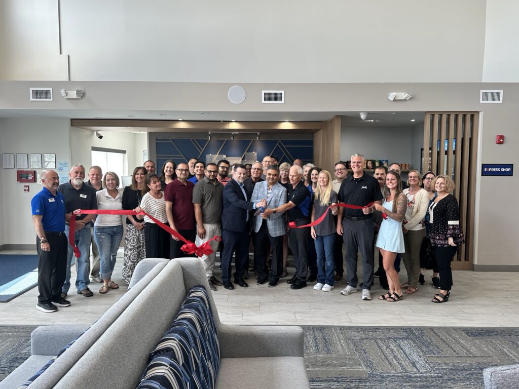 Holiday Inn Express Marks First Year in Peotone with Chamber Ribbon Cutting