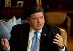 Illinois quick hits: Pritzker reacts to HHS funding freeze; Chicago crime dashboard released